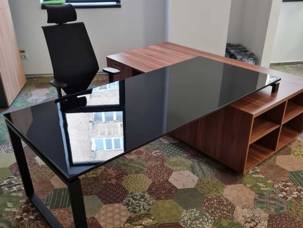 Birou managerial Louis